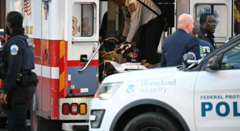 Tronditet SHBA/ Qëllohen dy anëtarë të Gardës Kombëtare pranë Shtëpisë së Bardhë, arrestohet i dyshuari, Trump: Do të paguajë çmim të lartë