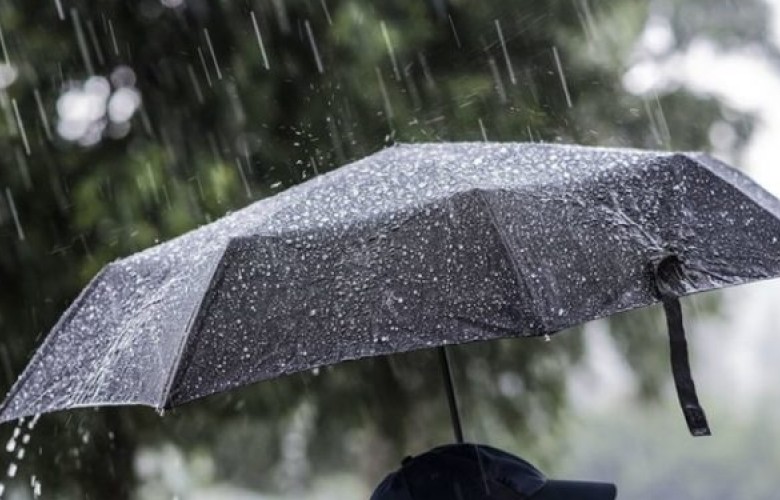 Të shtunën mot me vranësira dhe reshje shiu