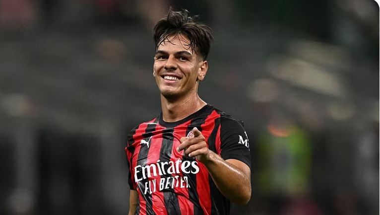 Jashari është gati: Më kishte munguar të luaja futboll, tani dua t’i jap gjithçka