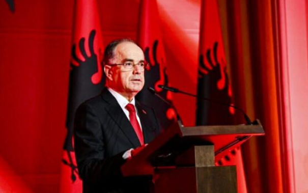 Begaj: Akademia e Shkencave dhe Arteve të Kosovës pati edhe rol atdhetar e patriotik Begaj: Akademia e Shkencave dhe Arteve të Kosovës pati edhe rol atdhetar e patriotik