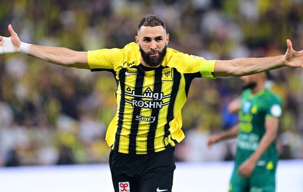 Benzema qëndron në Arabinë Saudite, gati kontrata e re