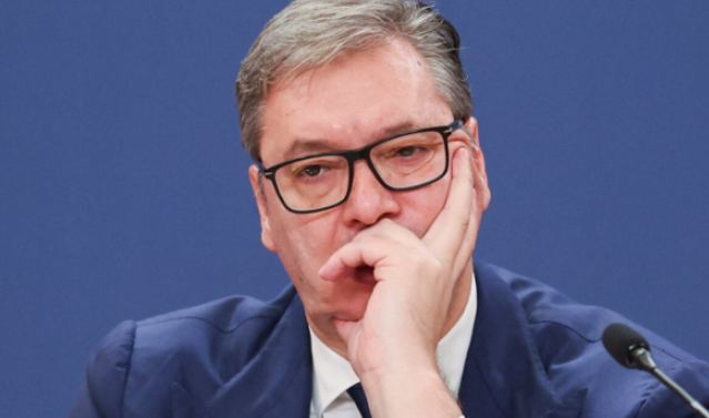 Vuçiq: Me tërheqjen e dhëndrit të Trump, Serbia humbi 750 milionë euro investime