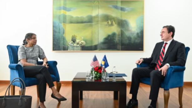 Radio Evropa e Lirë: A fshihet diçka tjetër, përtej çështjes serbe, në mosmarrëveshjet Kosovë-SHBA?