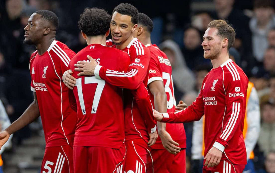 Liverpool mposht Tottenhamin në derbin anglez