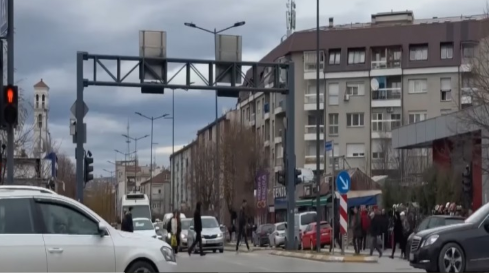 Policia në Prishtinë përdor kamera për gjobitjen e kundërvajtësve në trafik