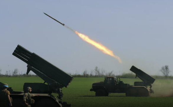 Putin nis ofensivën e Krishtlindjeve, ”shi” raketash mbi Ukrainë