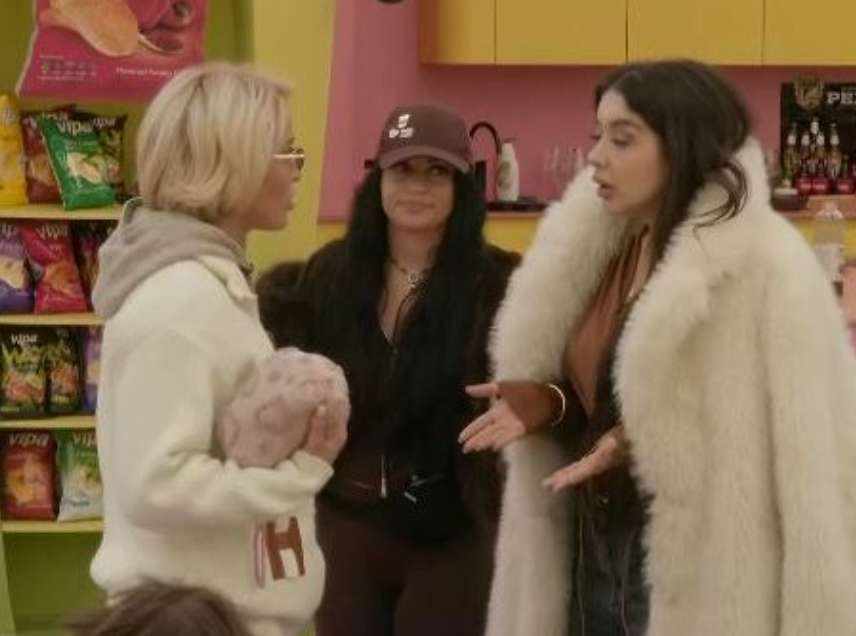 “Hera e parë dhe e fundit që më thua kur të flas”, Dolce acarohet me Albën