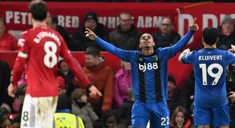 Man United dhe Bournemouth ndajnë pikët në spektaklin golave në “Old Trafford”