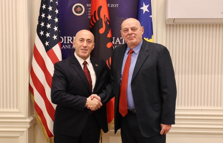 Agim Çeku pjesë e listës së AAK-së