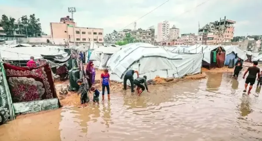 OKB: Mijëra persona në Gazë zhvendosen për shkak të përmbytjeve OKB: Mijëra persona në Gazë zhvendosen për shkak të përmbytjeve