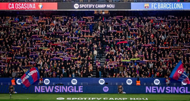 “Camp Nou” hakmerret ndaj “Bernabéu”-t: Xabi, qëndro!