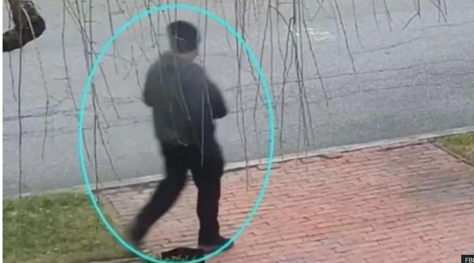 I dyshuari për të shtënat në Universitetin Brown gjendet i vdekur, thotë policia