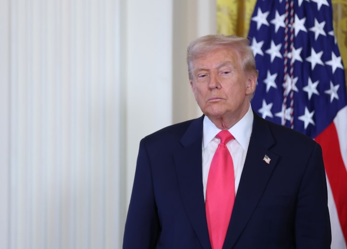 Zyrtarët amerikanë: Trump i kënaqur me përparimin e bërë drejt paqes për Ukrainën Zyrtarët amerikanë: Trump i kënaqur me përparimin e bërë drejt paqes për Ukrainën