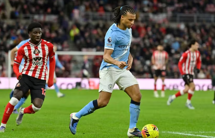 Crystal Palace pas Nathan Ake Crystal Palace pas Nathan Ake