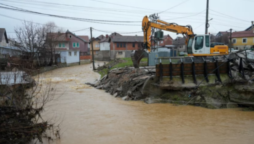 Agjencia e Menaxhimit Emergjent tregon gjendjen në rajonet e Kosovës pas vërshimeve: Situata është përmirësuar