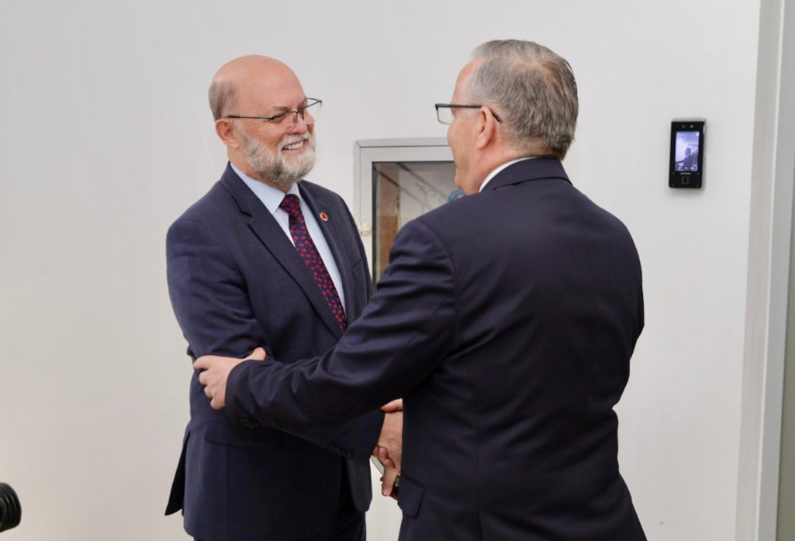 Hamza takon Malajn, flasin për forcimin e lidhjeve kombëtare mes Kosovës dhe Shqipërisë