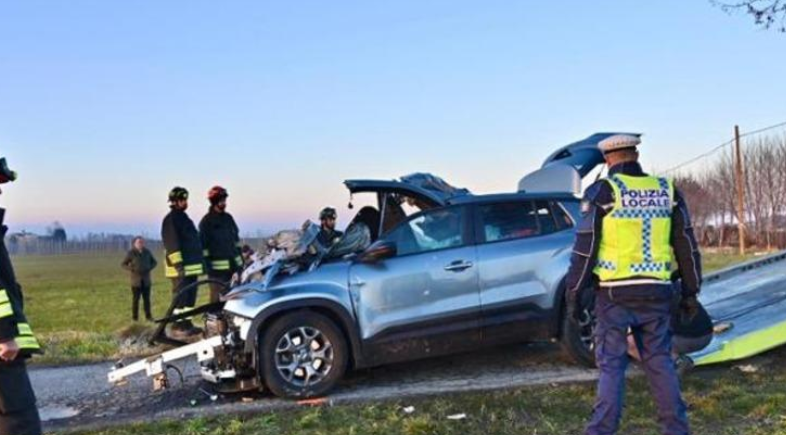 Tragjike në Itali: Makina përplaset me kamionin, vdesin dy të rinj shqiptarë