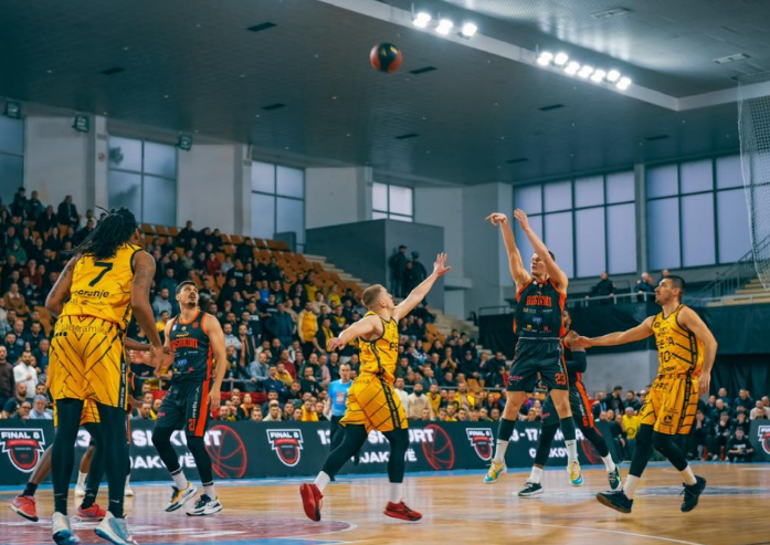 Bashkimi mposht Pejën në sfidën e tensionuar Bashkimi mposht Pejën në sfidën e tensionuar