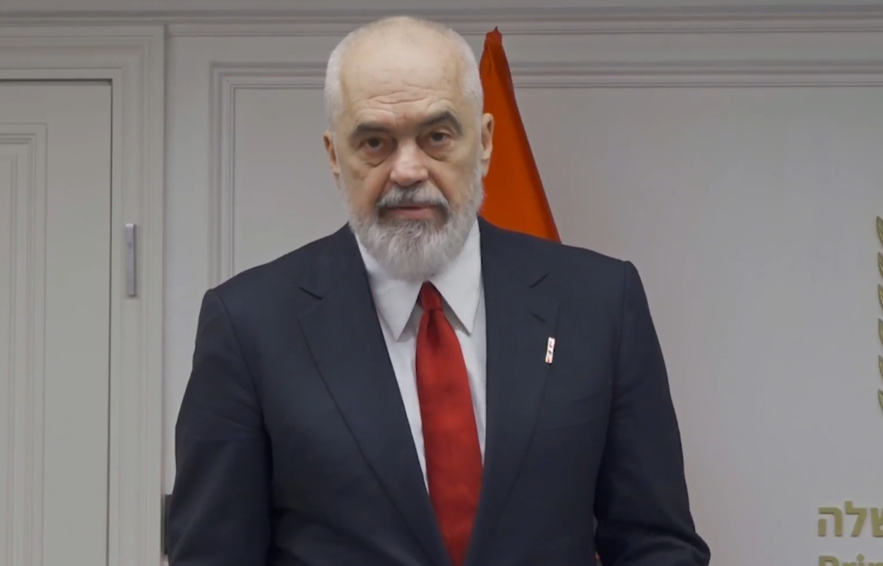 Rama me Netanyahun: Shqipëria dhe Izraeli të lidhur nga një miqësi e thellë historike, forcojmë bashkëpunimin në mbrojtje, siguri dhe luftën kundër terrorizmit Rama me Netanyahun: Shqipëria dhe Izraeli të lidhur nga një miqësi e thellë historike, forcojmë bashkëpunimin në mbrojtje, siguri dhe luftën kundër terrorizmit