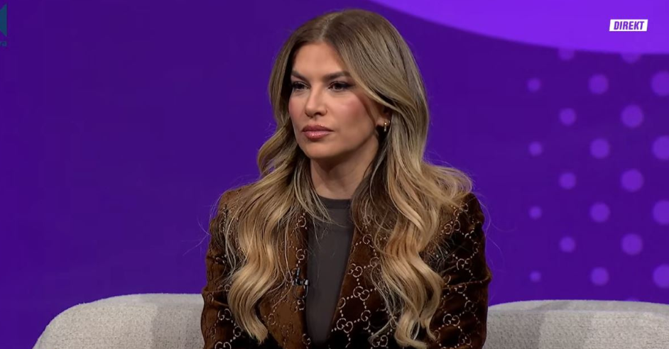 Leonora Jakupi e thotë publikisht: Po, ndonjëherë e veshi jelekun antiplumb (VIDEO)