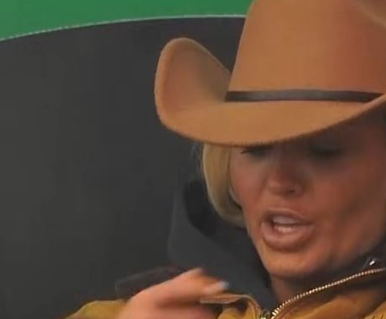 Dolce e hidhëruar me Klodin: Më hodhe poshtë, më përqesh