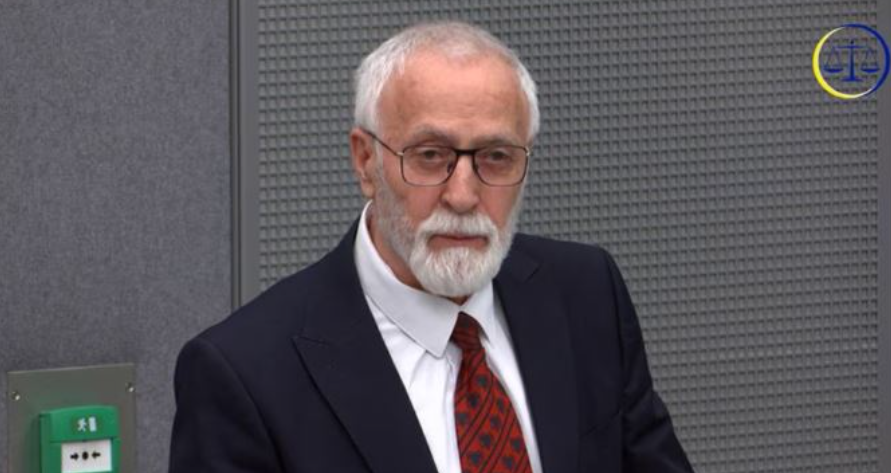 75 vite jetë, 16 në burg, Jakup Krasniqi me shqiponjën në kravatë: Nëse liria është krim, historia do të dënohet!