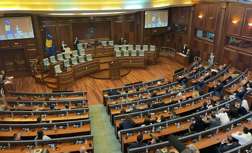 Zgjedhja e Presidentit: Sa deputetë duhet të jenë në sallë? Sa duhet të votojnë? Kur duhen 80, e kur 61 deputetë? Zgjedhja e Presidentit: Sa deputetë duhet të jenë në sallë? Sa duhet të votojnë? Kur duhen 80, e kur 61 deputetë?