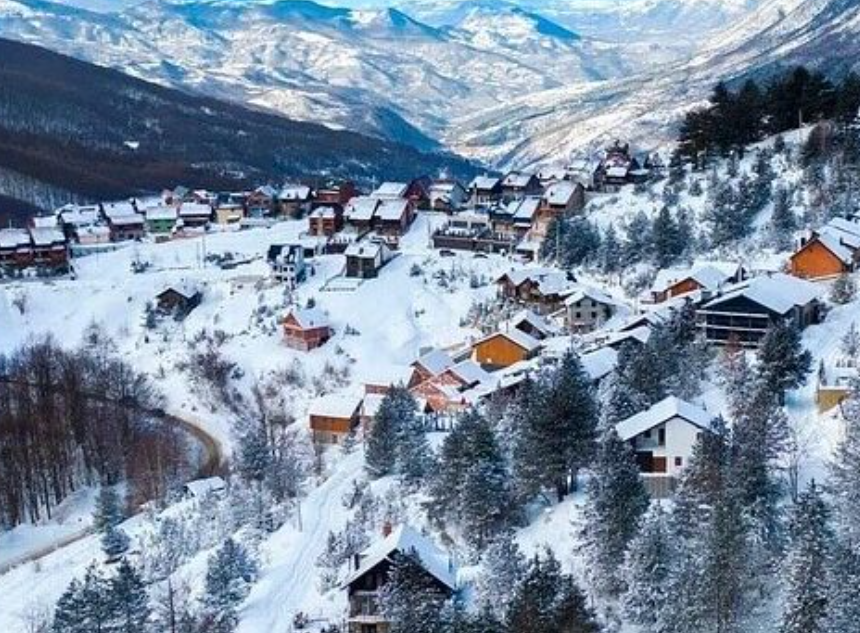 Kosova destinacion për turistët nga Shqipëria, për 24 orë mbi 9 mijë persona: Brezovica, Prevalla e Peja zonat e preferuara