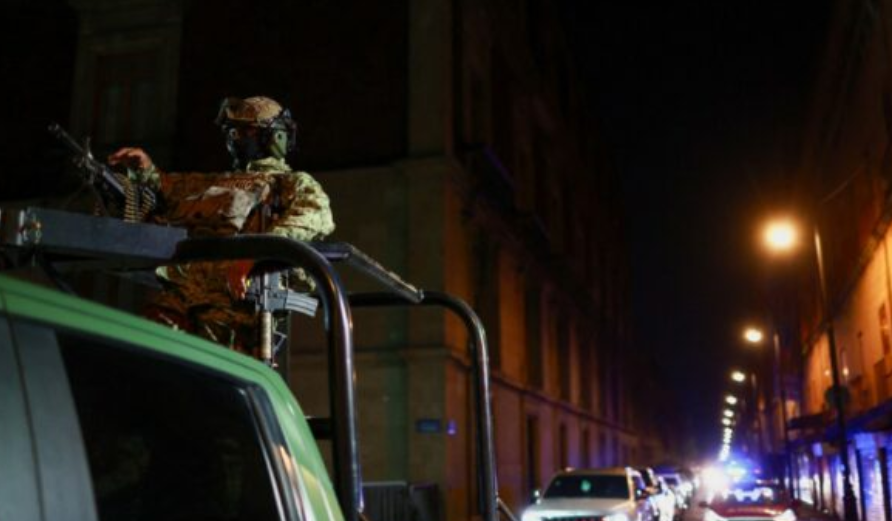 Të paktën 60 të vdekur pas trazirave për vrasjen e “El Menço”-s në Meksikë, 10 mijë ushtarë në terren