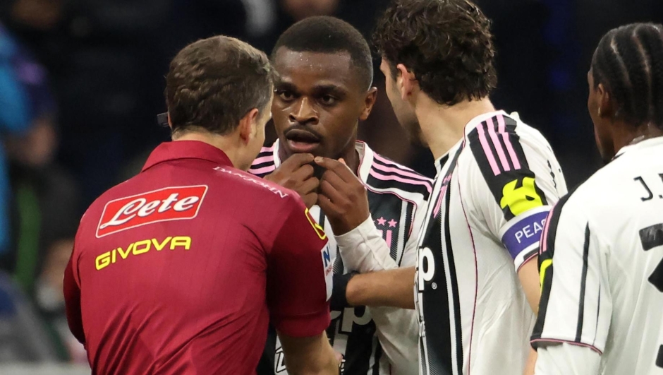 Rrëfehet Kalulu: Fika telefonin pas kartonit të kuq kundër Interit, kritikat i kuptoj