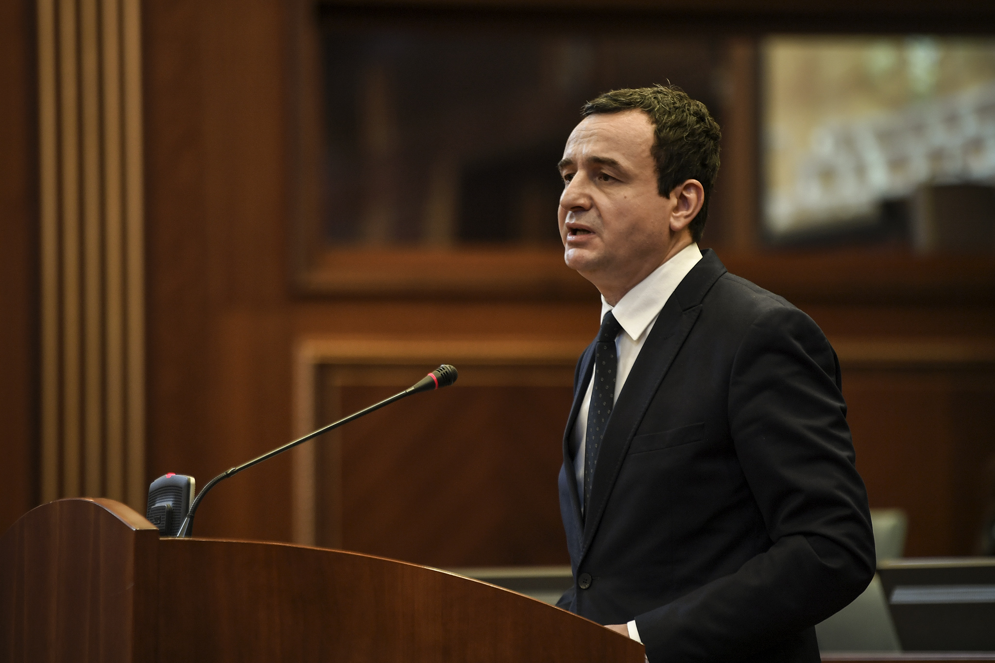 Albin Kurti propozon kabinetin qeveritar