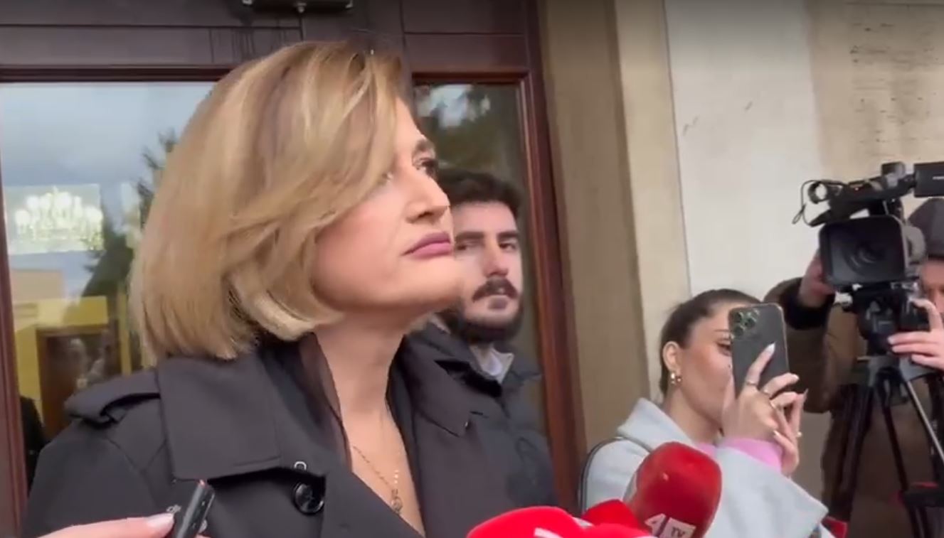 Kusari-Lila e konfirmon: Albulena Haxhiu e propozuara për Kryetare Kuvendi