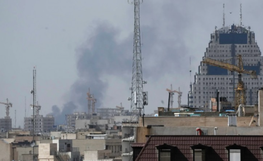 Të paktën 555 të vrarë në Iran nga sulmet SHBA-Izrael