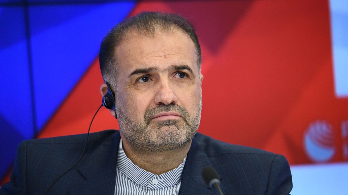 U tha se është për kurim në Moskë, reagon ambasadori i Iranit në Rusi: Khamenei nuk është këtu U tha se është për kurim në Moskë, reagon ambasadori i Iranit në Rusi: Khamenei nuk është këtu