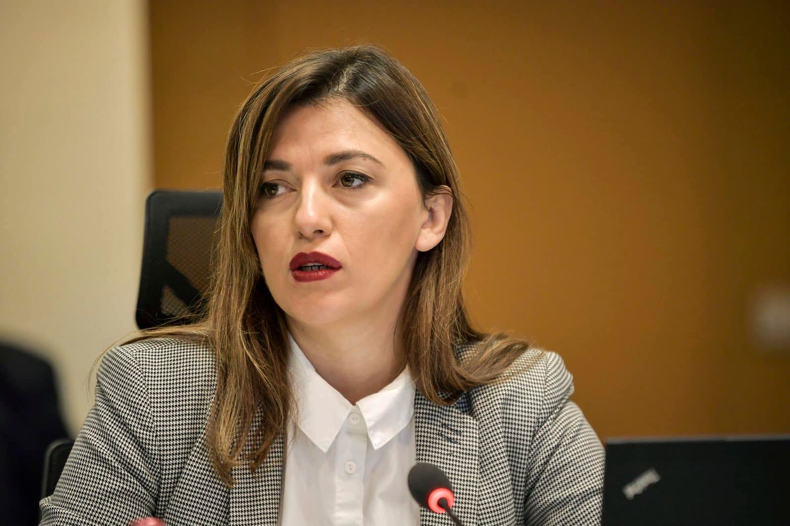 Haxhiu njofton se i janë drejtuar Kushtetueses me kërkesë që të pezullojë afatin kushtetues për zgjedhjen e Presidentit