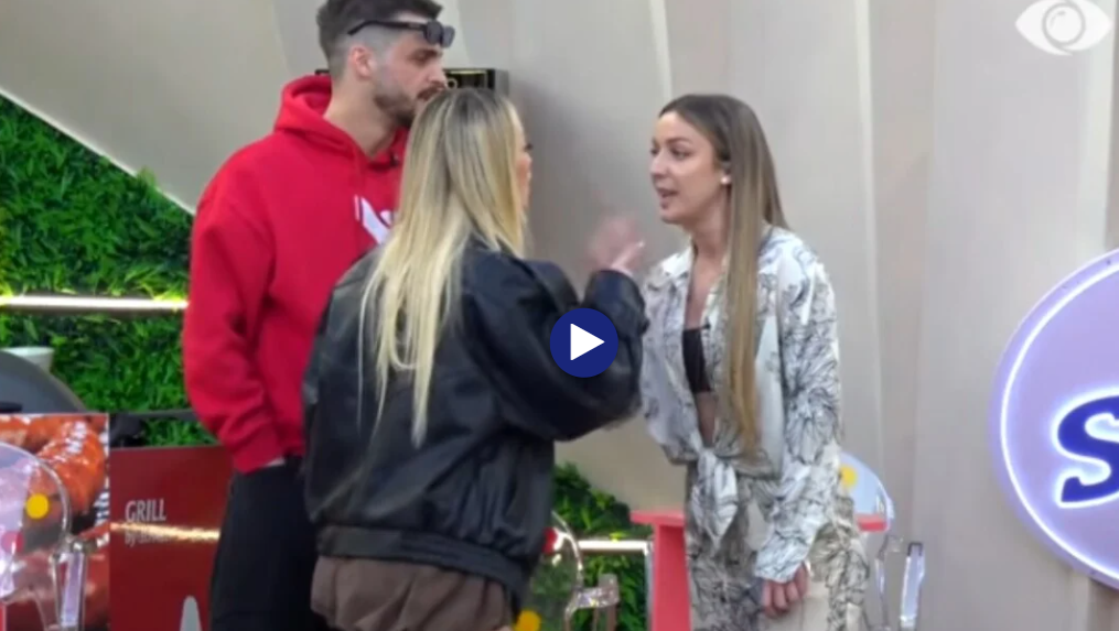 “Turp të të kesh ty shoqe”/ Selin debaton me Juelën, banorja: Puthe Gimbon duke menduar për Mirin (VIDEO) “Turp të të kesh ty shoqe”/ Selin debaton me Juelën, banorja: Puthe Gimbon duke menduar për Mirin (VIDEO)