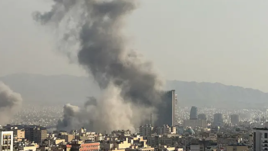 Irani arreston 18 persona të akuzuar për dërgimin e informacionit në ShBA dhe Izrael