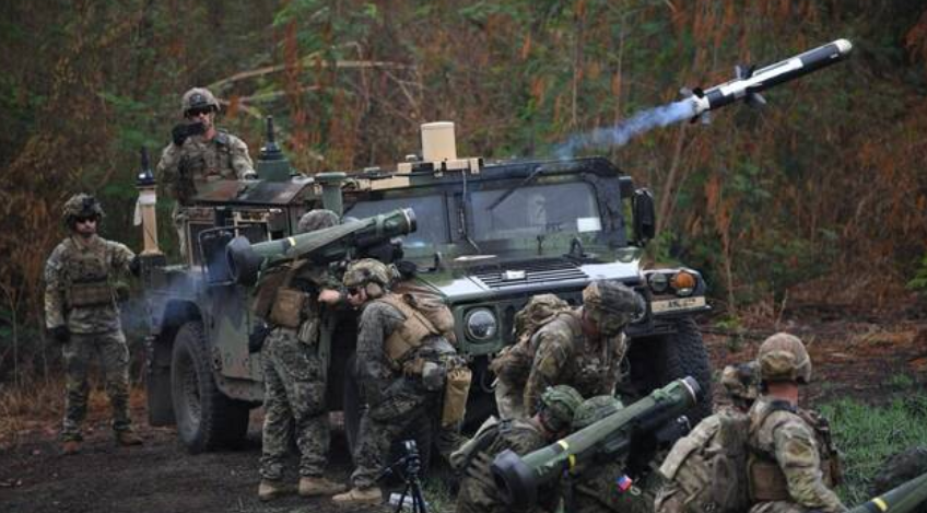 SHBA dërgon 2,500 marins dhe një anije amfibie në Lindjen e Mesme