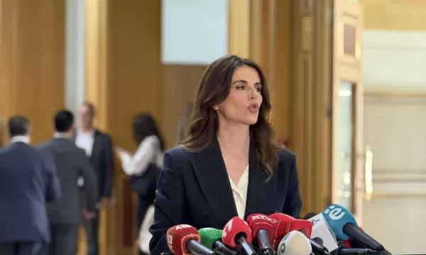 Çitaku: Tashmë është e qartë, Kurti do pushtet total – Ai zgjodhi krizën dhe përplasjen