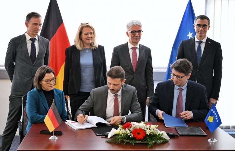 Nënshkruhet kredia 81 milionë euro për reformat në sektorin e energjisë