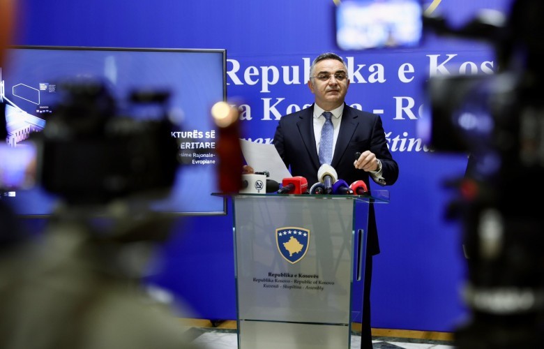 Tahiri: Bizneset janë pranë kolapsit, të ulet akciza dhe TVSH-ja e naftës