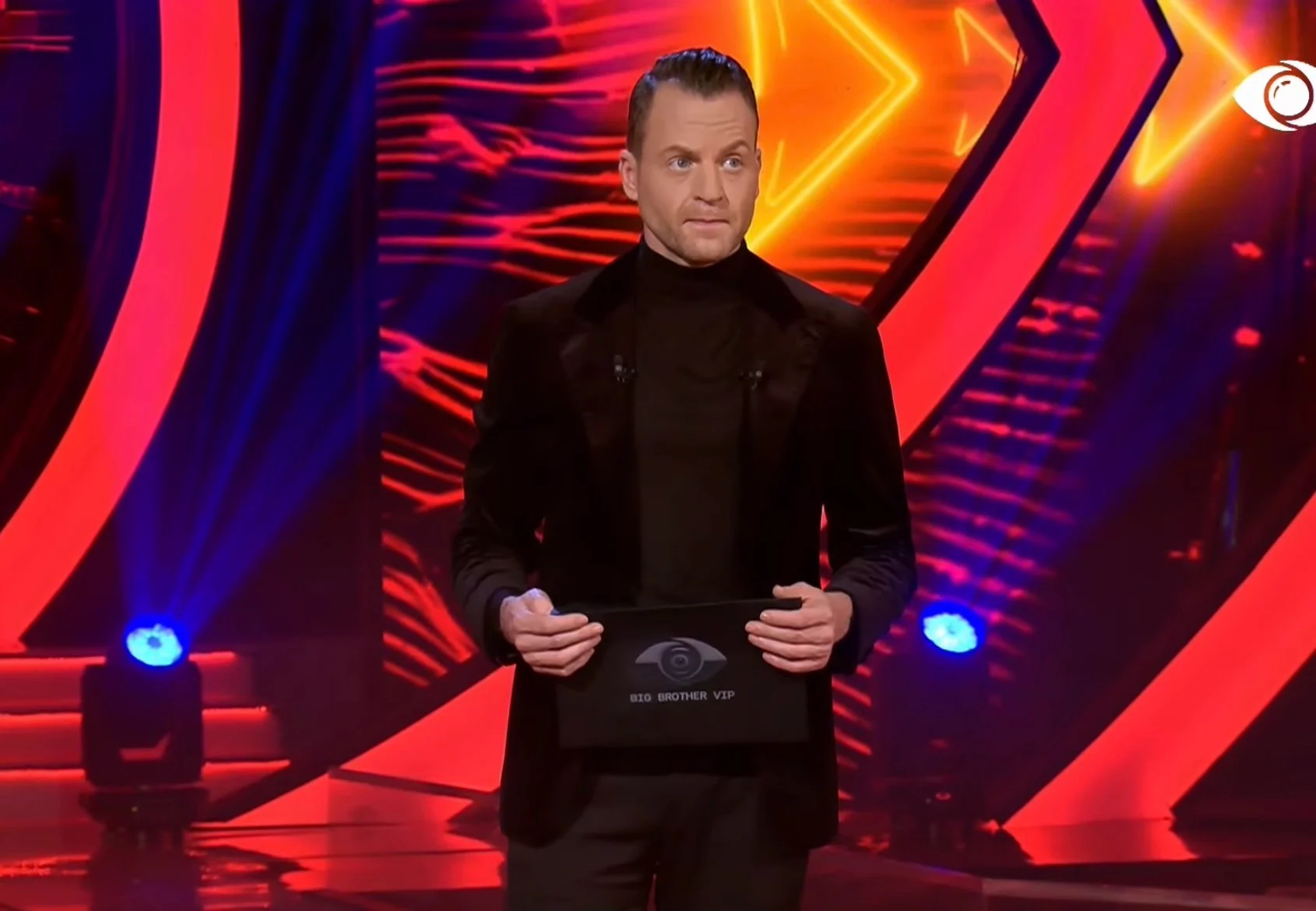 Nominimi i fortë mes Stenaldos dhe Mateos, ja banori që u eliminua nga publiku