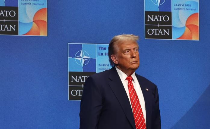 Trump i zhgënjyer: SHBA-të do shqyrtojnë anëtarësimin në NATO Trump i zhgënjyer: SHBA-të do shqyrtojnë anëtarësimin në NATO