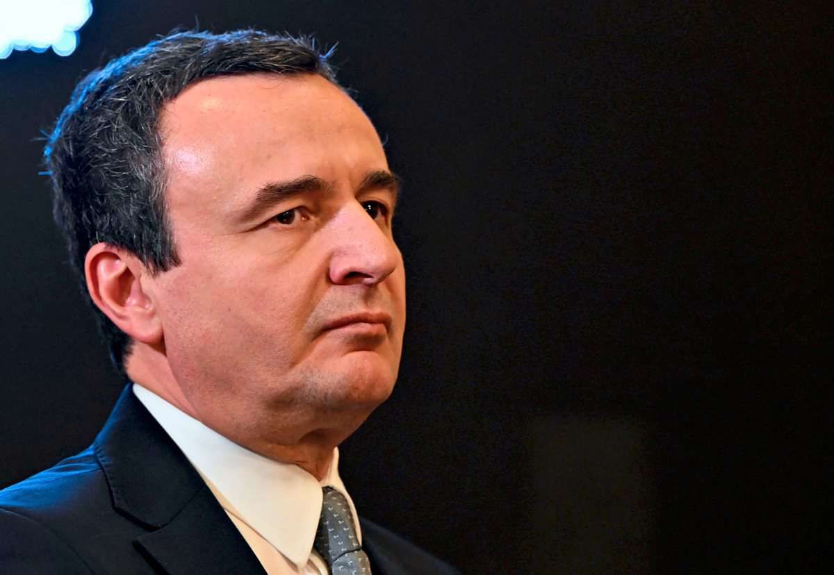 Ish-bashkëpartiakët “godasin” Kurtin: Mospropozimi i Vjosa Osmanit, thikë pas shpine