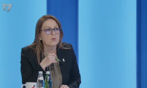 “Po të ishte kandidate do bëhej Presidente edhe pa votën e Hykmete Bajramit”, Deputetja e LDK-së thotë se Kurti nuk e pati seriozisht kandidimin e Osmanit