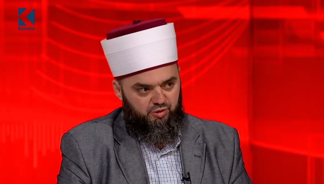 “Edhe mysliman edhe kundër kombit, nuk shkon”