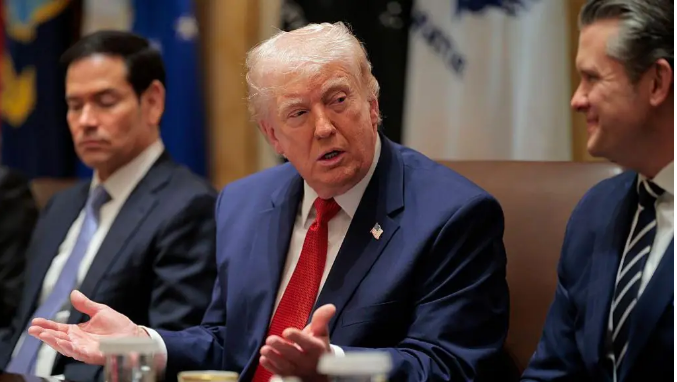 SHBA shtyn sulmet ndaj infrastrukturës energjetike iraniane, Trump: Bisedimet me Iranin po shkojnë shumë mirë