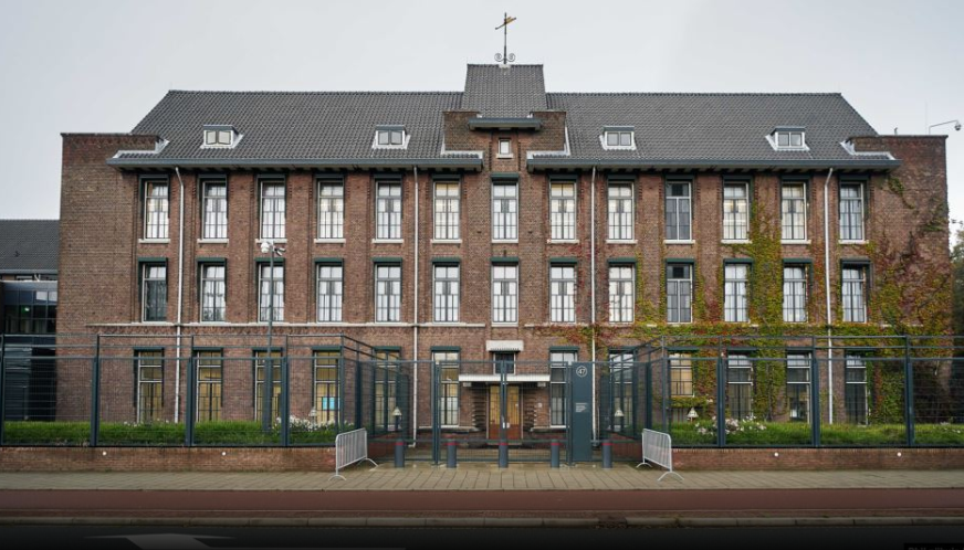 ‘Drejtësia nuk mund të jetë selektive’, gazetarët e Kosovës dhe Shqipërisë i drejtohen BE-së dhe ShBA-së për procesin në Hagë