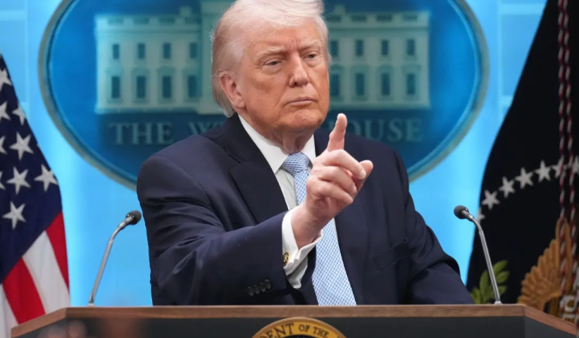 “Negociatorët tanë do të jenë nesër në Pakistan“, Trump: Nëse Irani nuk pranon marrëveshjen, do të shkatërrojmë termocentralet