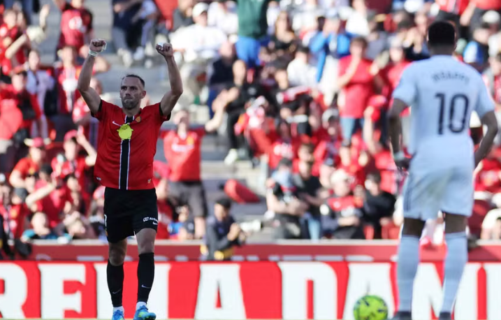 Agjenti i Muriqit hedh poshtë zërat për largim: I fokusuar te Mallorca